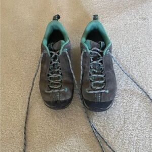 PATAGONIA Women's Vibram Athletic Shoes  Size 6.5